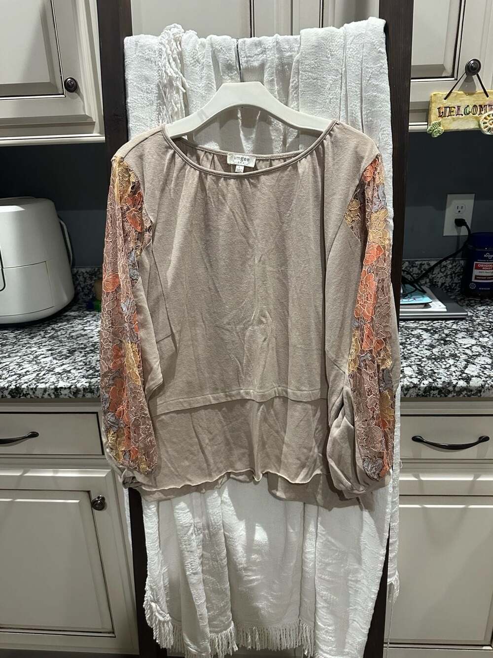 Umgee USA Taupe Long Sleeve Floral Lace Sleeve Boho Blouse Top Large